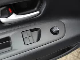 Toyota Aygo X thumbnail 16