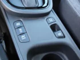 Toyota Yaris Cross thumbnail 59