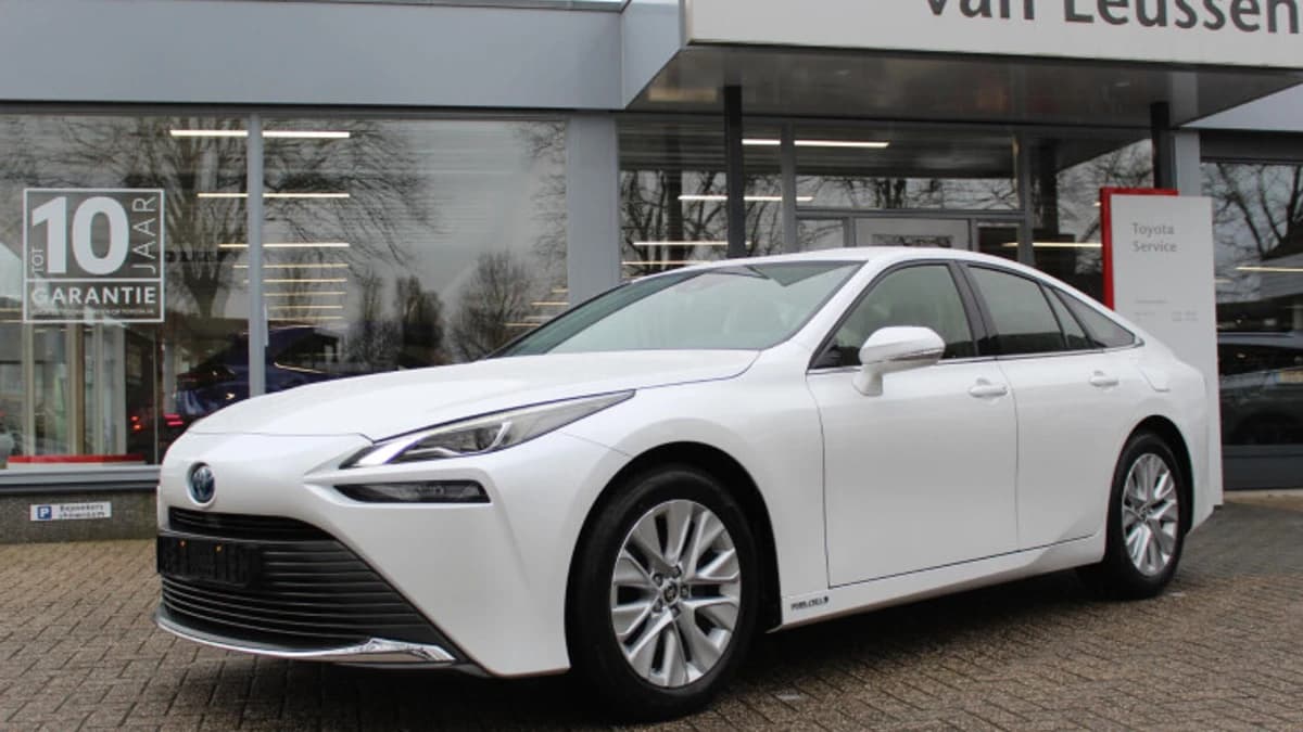 Toyota Mirai — foto 1