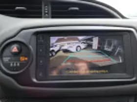 Toyota Yaris thumbnail 65