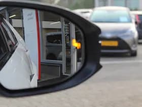 Toyota C hr thumbnail 39