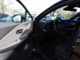 Toyota C hr thumbnail 46