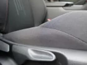 Toyota C hr thumbnail 48