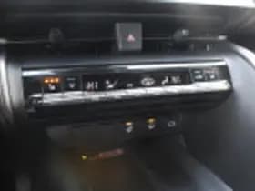 Toyota C hr thumbnail 59