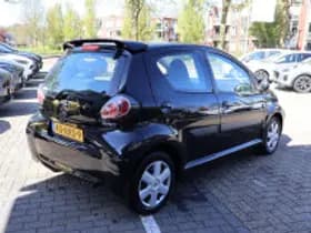 Toyota Aygo thumbnail 3