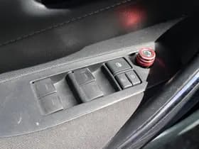Toyota Corolla thumbnail 19