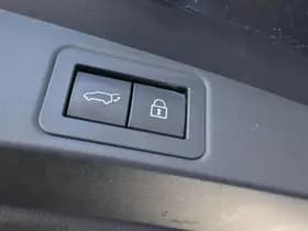 Toyota Corolla thumbnail 22