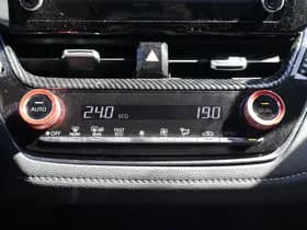 Toyota Corolla thumbnail 32