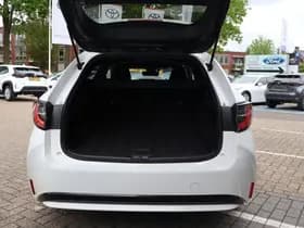 Toyota Corolla thumbnail 11