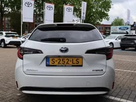 Toyota Corolla thumbnail 12