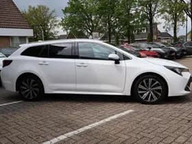 Toyota Corolla thumbnail 14
