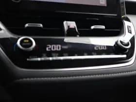Toyota Corolla thumbnail 37