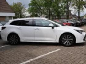 Toyota Corolla thumbnail 51