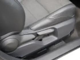 Toyota Corolla thumbnail 61