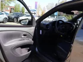 Toyota Aygo X thumbnail 5