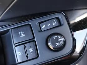 Toyota C hr thumbnail 13