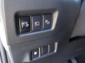 Toyota C hr thumbnail 16