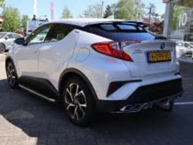 Toyota C hr thumbnail 3