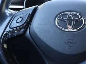 Toyota C hr thumbnail 21