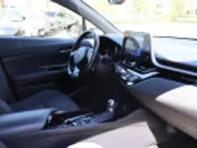 Toyota C hr thumbnail 55