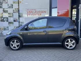 Toyota Aygo thumbnail 4