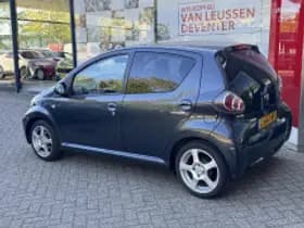 Toyota Aygo thumbnail 5