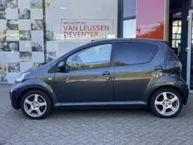 Toyota Aygo thumbnail 10