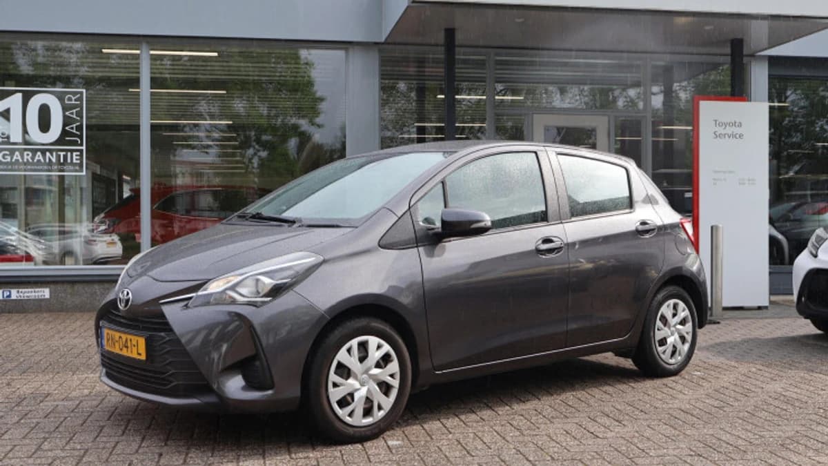 Toyota Yaris — foto 1