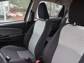 Toyota Yaris thumbnail 21