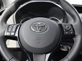 Toyota Yaris thumbnail 27