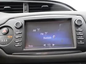 Toyota Yaris thumbnail 35