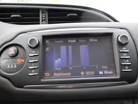 Toyota Yaris thumbnail 36
