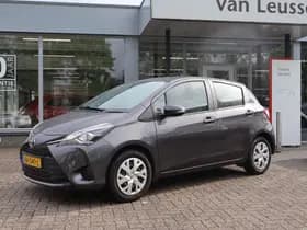 Toyota Yaris thumbnail 74