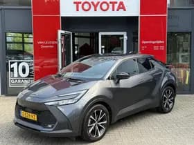 Toyota C hr — 2024, 45.727 km