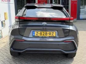 Toyota C hr thumbnail 3