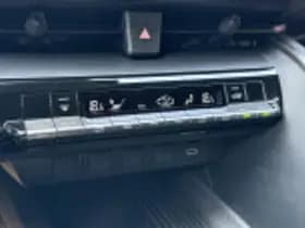 Toyota C hr thumbnail 35