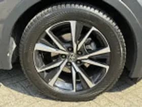 Toyota C hr thumbnail 43