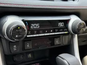 Toyota RAV4 thumbnail 14