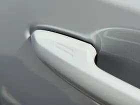 Toyota RAV4 thumbnail 28