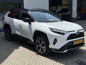 Toyota RAV4 thumbnail 4