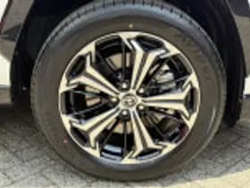Toyota RAV4 thumbnail 61