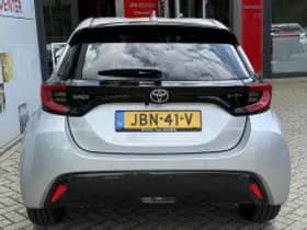 Toyota Yaris thumbnail 3