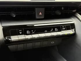 Toyota C hr thumbnail 16