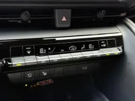 Toyota C hr thumbnail 15