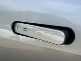Toyota C hr thumbnail 25