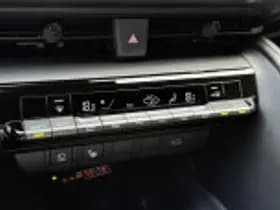 Toyota C hr thumbnail 36