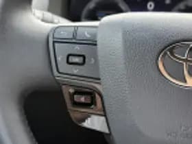 Toyota C hr thumbnail 38