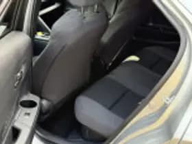 Toyota C hr thumbnail 41