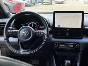Toyota Yaris thumbnail 13