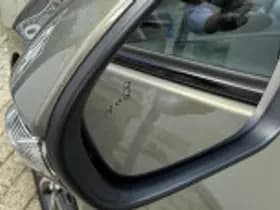 Toyota Yaris thumbnail 53